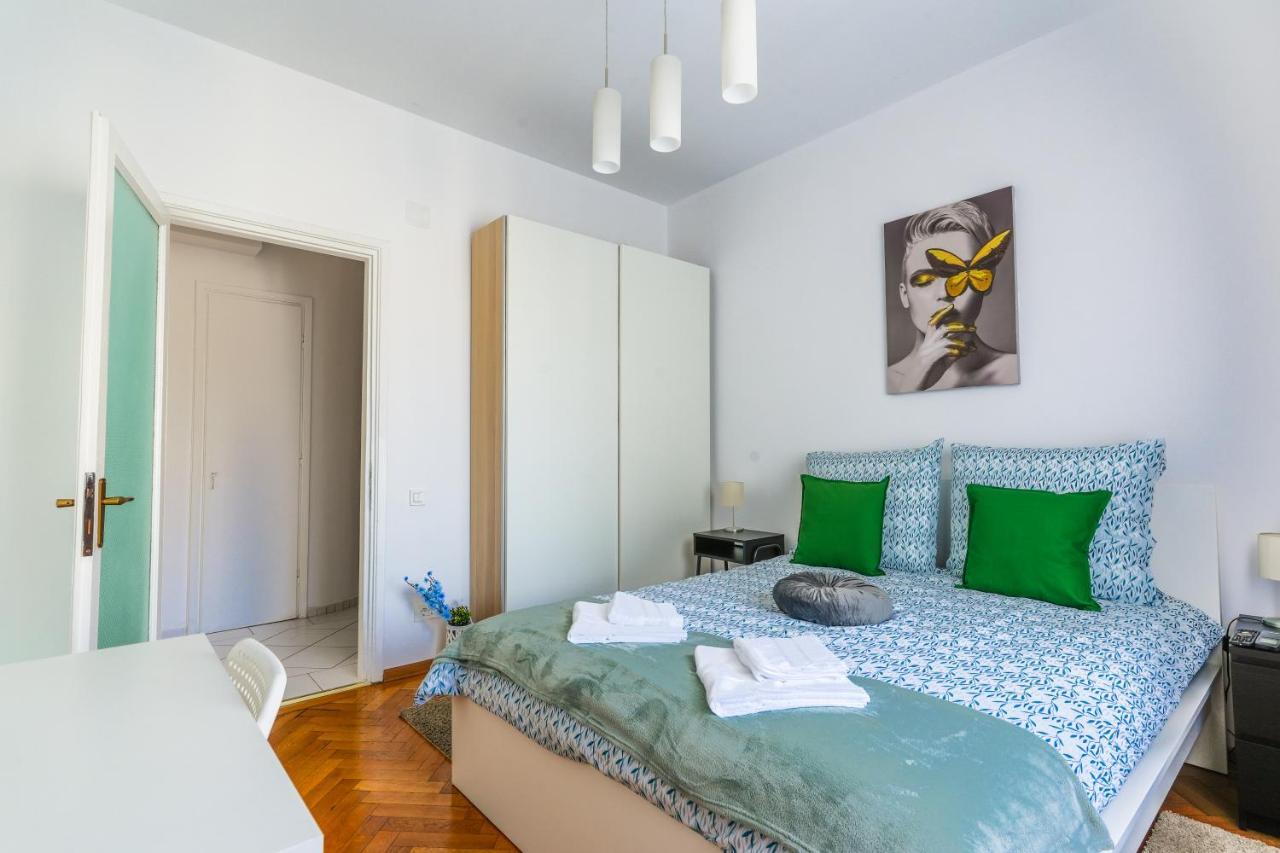 Ultracentral Golden Gatehouse 3 Bdrm Boekarest Buitenkant foto