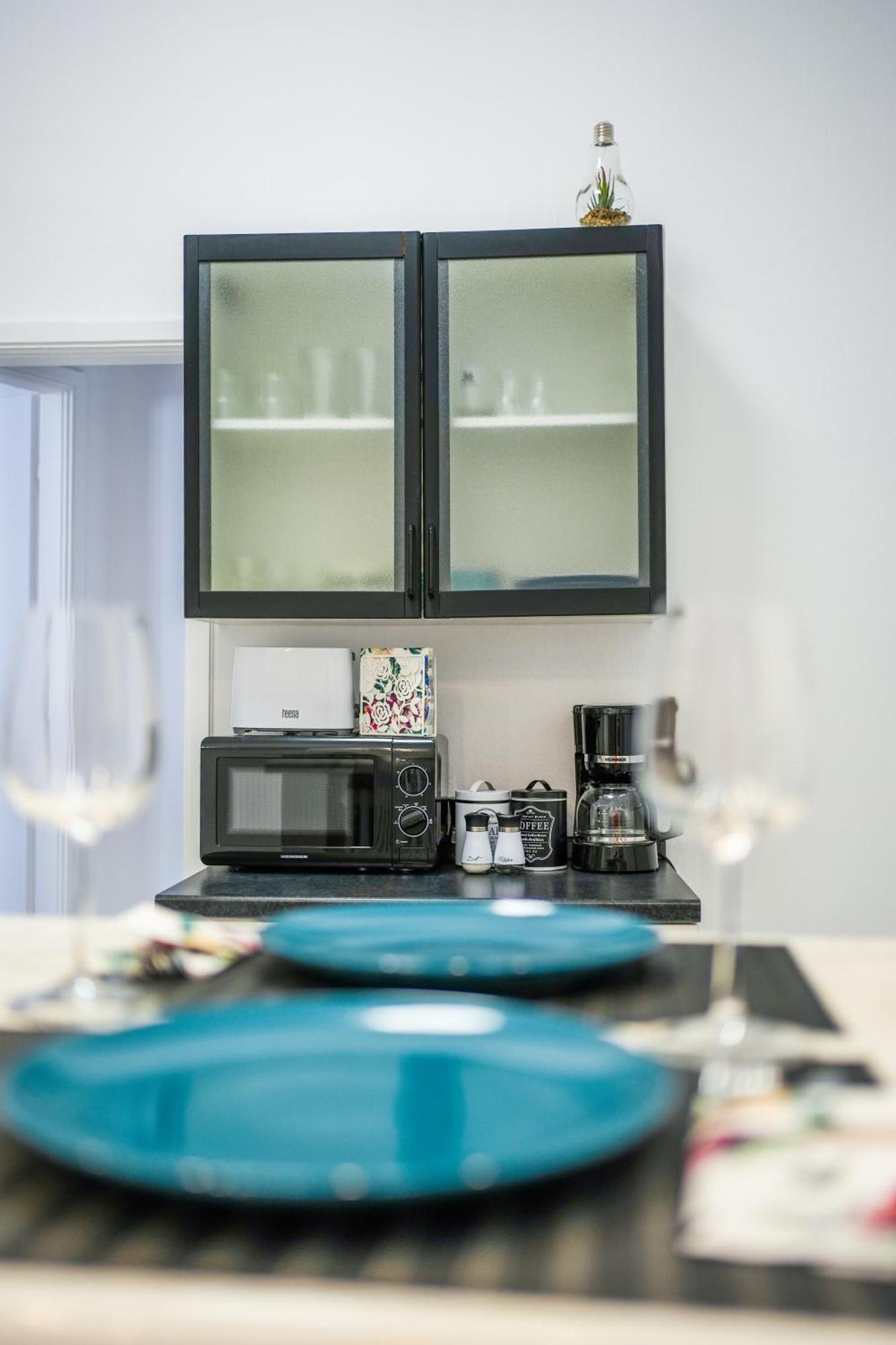 Ultracentral Golden Gatehouse 3 Bdrm Boekarest Buitenkant foto