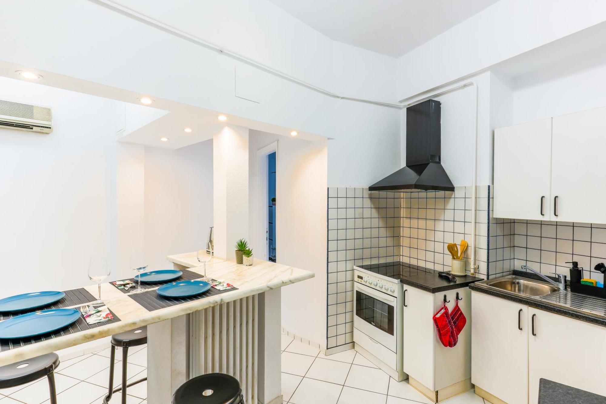 Ultracentral Golden Gatehouse 3 Bdrm Boekarest Buitenkant foto